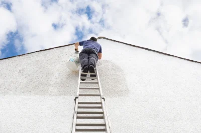 Peinture extérieure à Sénergues — façades et ravalement